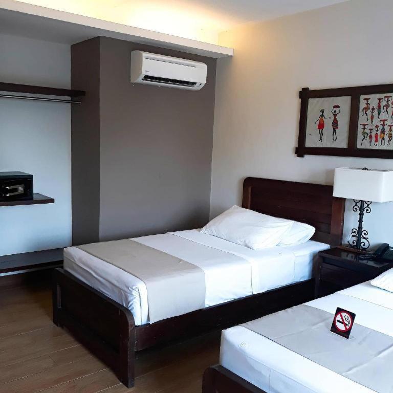 Hotel Casa Rubin Dumaguete City Exterior foto